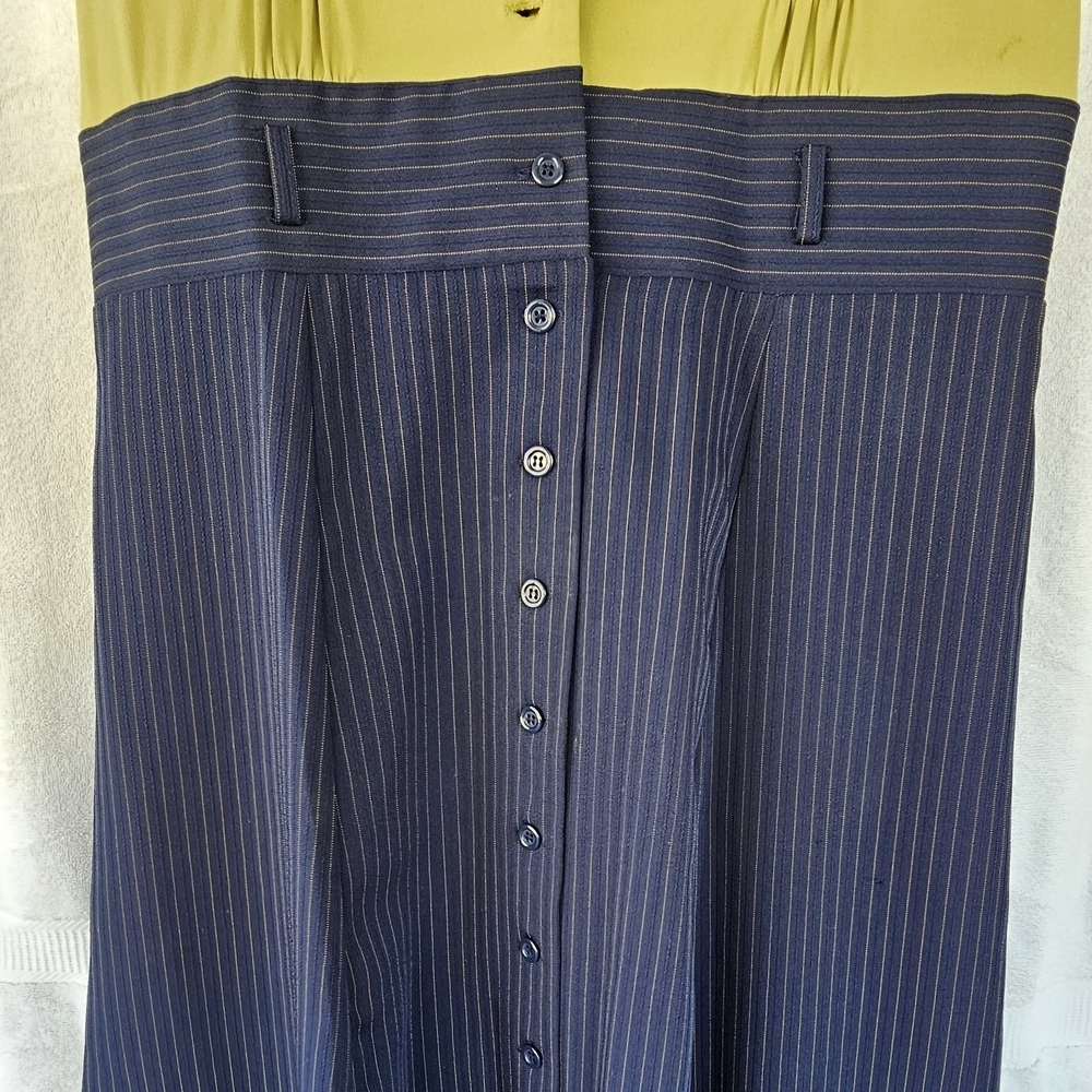 Two-Tone Button-Up Dress - Picture 2 of 11